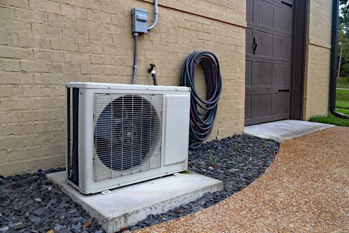 Heat Pumps vs. Traditional HVAC Systems
